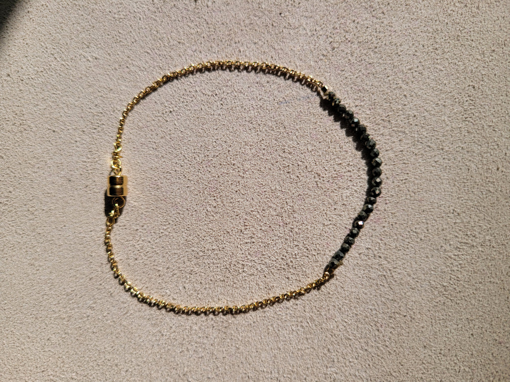 Simplicity bracelet