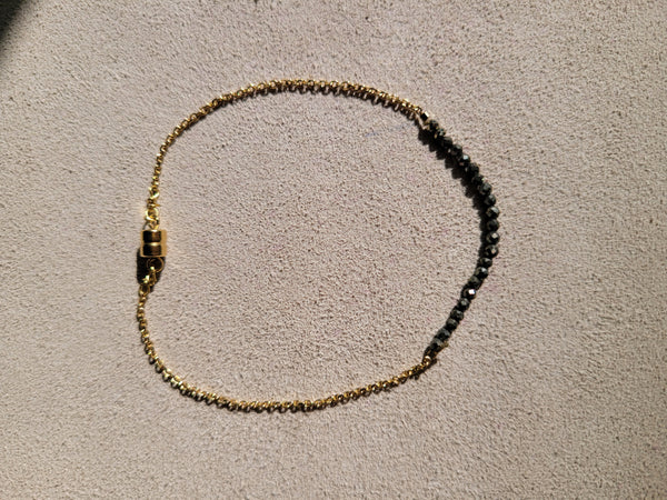 Simplicity bracelet
