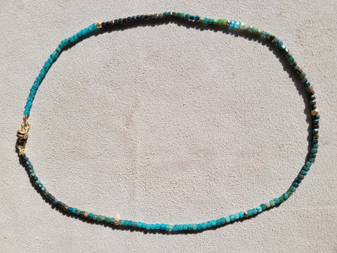 Nugget corola necklace