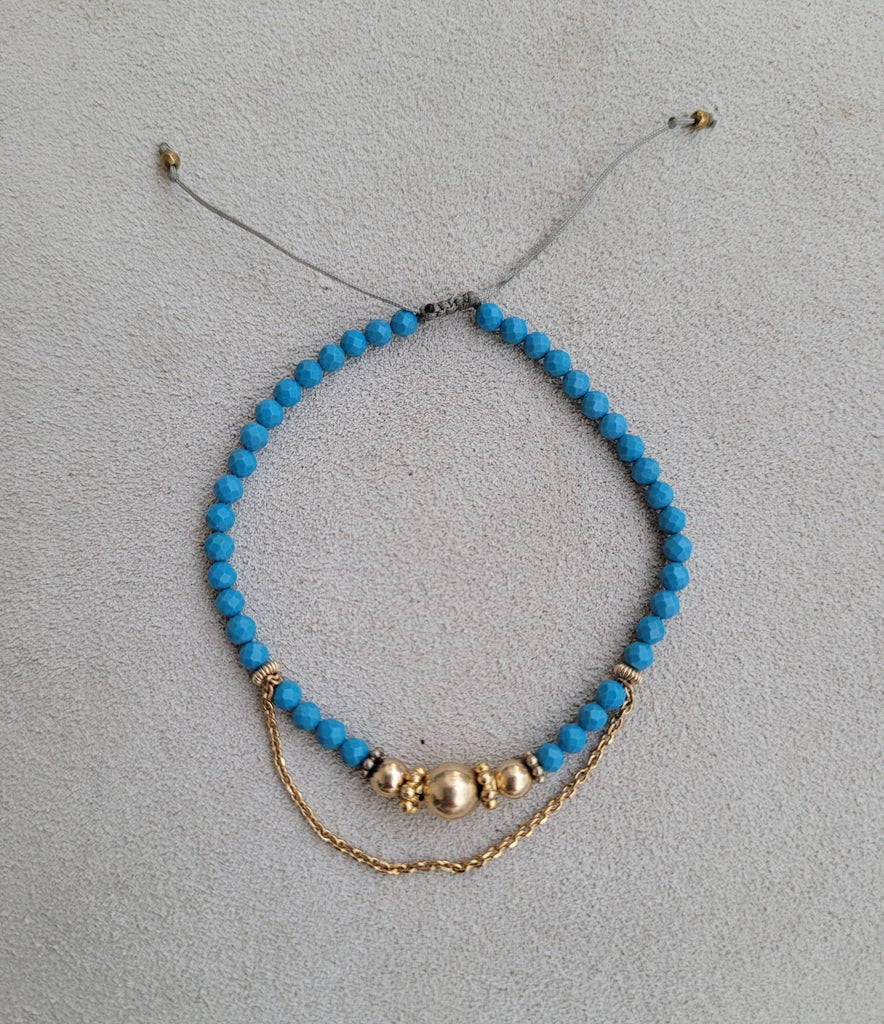 Flower turquoise macrame