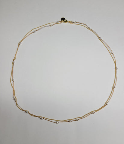 Everyday pearl necklace